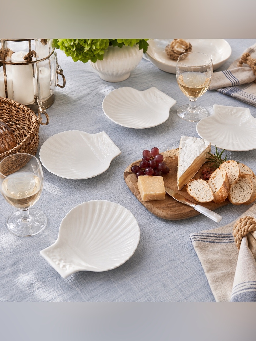Scallop Shell China Plates - Set of 4